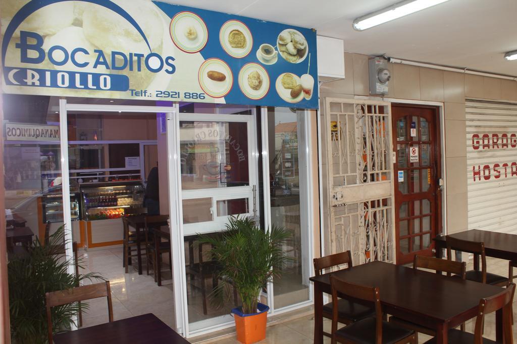 Hostal Rosa Mar Manta Ngoại thất bức ảnh